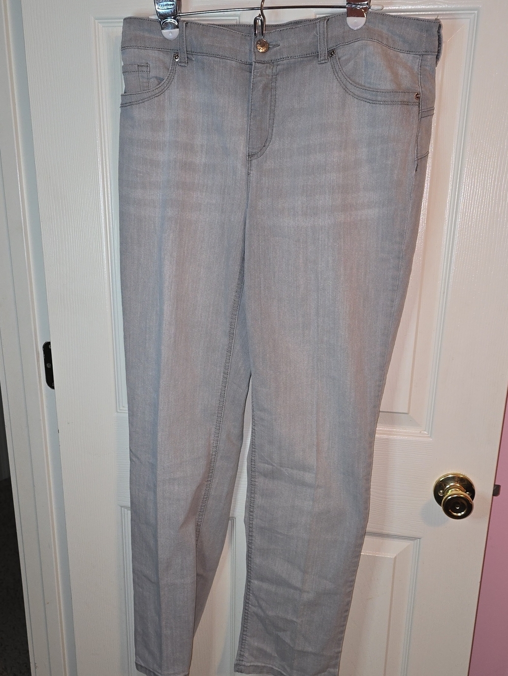 Chico's Light Gray Skinny Jeans
